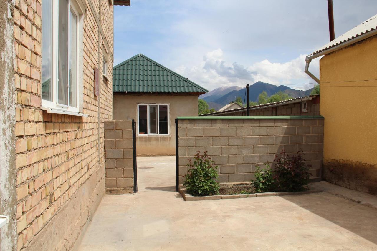 Guest House Semetei Bokonbayevo 外观 照片
