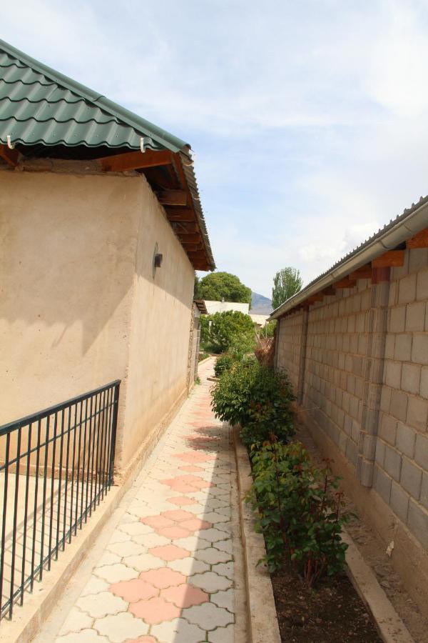 Guest House Semetei Bokonbayevo 外观 照片